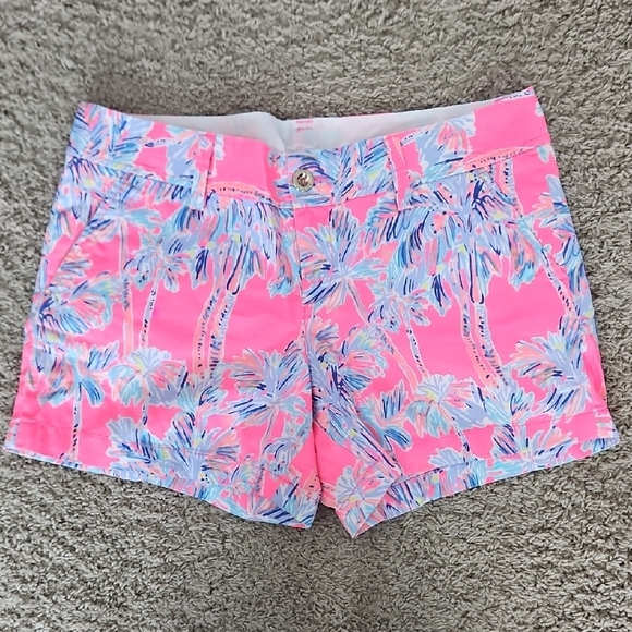Lilly Pulitzer Callahan Shorts - Picture 2 of 7